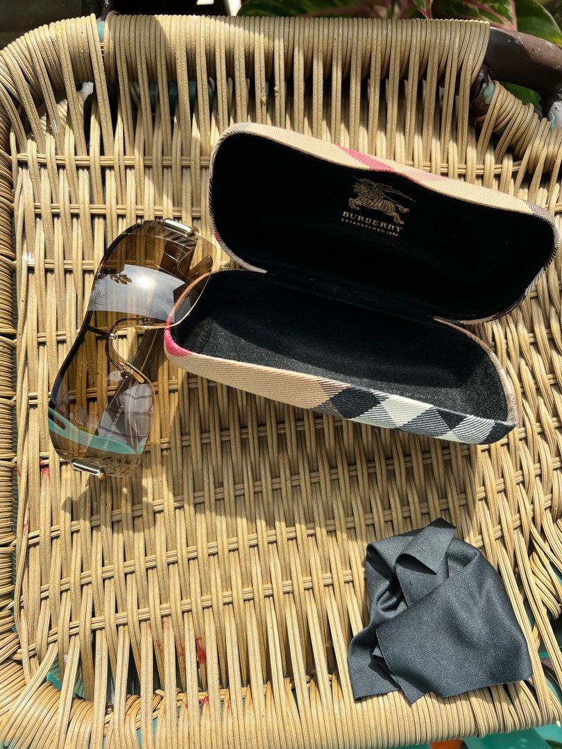 Burberry b3043 deals