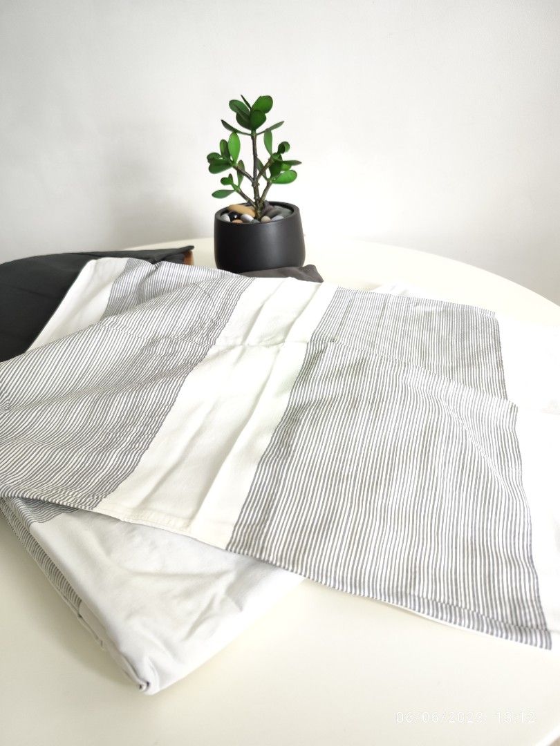 Calvin klein hotsell queen bed sheets