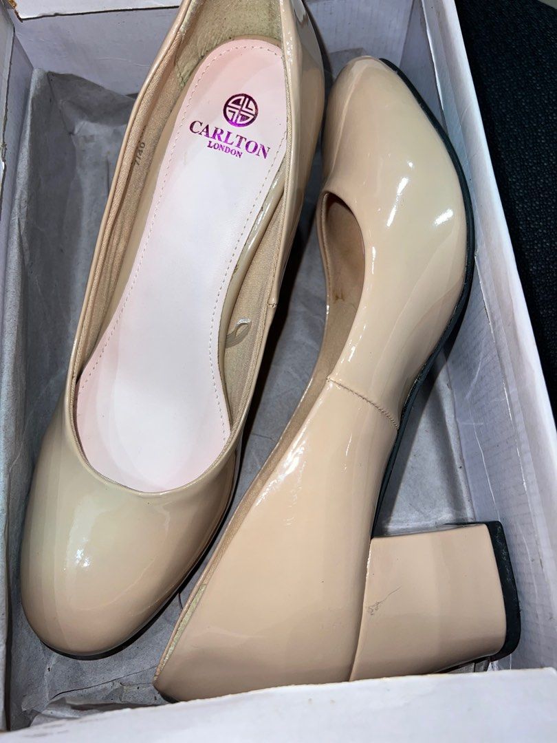 Carlton london heels 2025