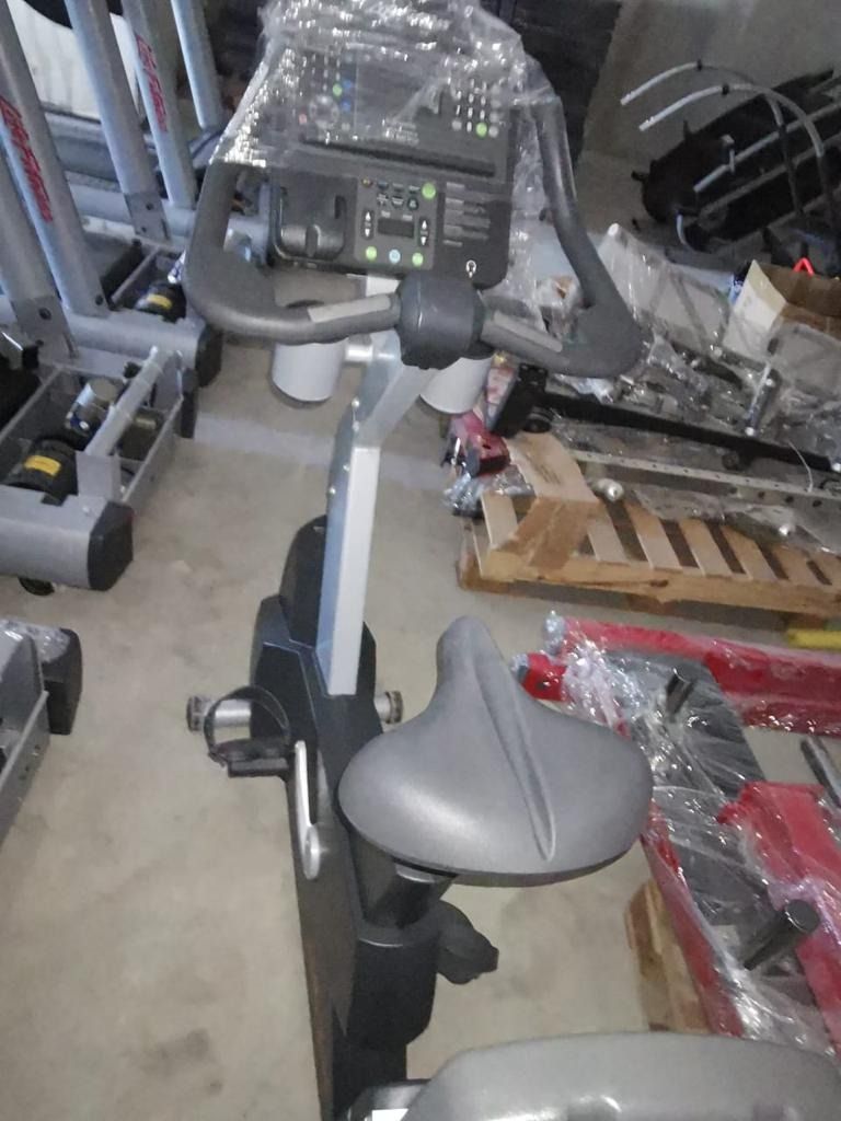 Life fitness discount clsc bike manual