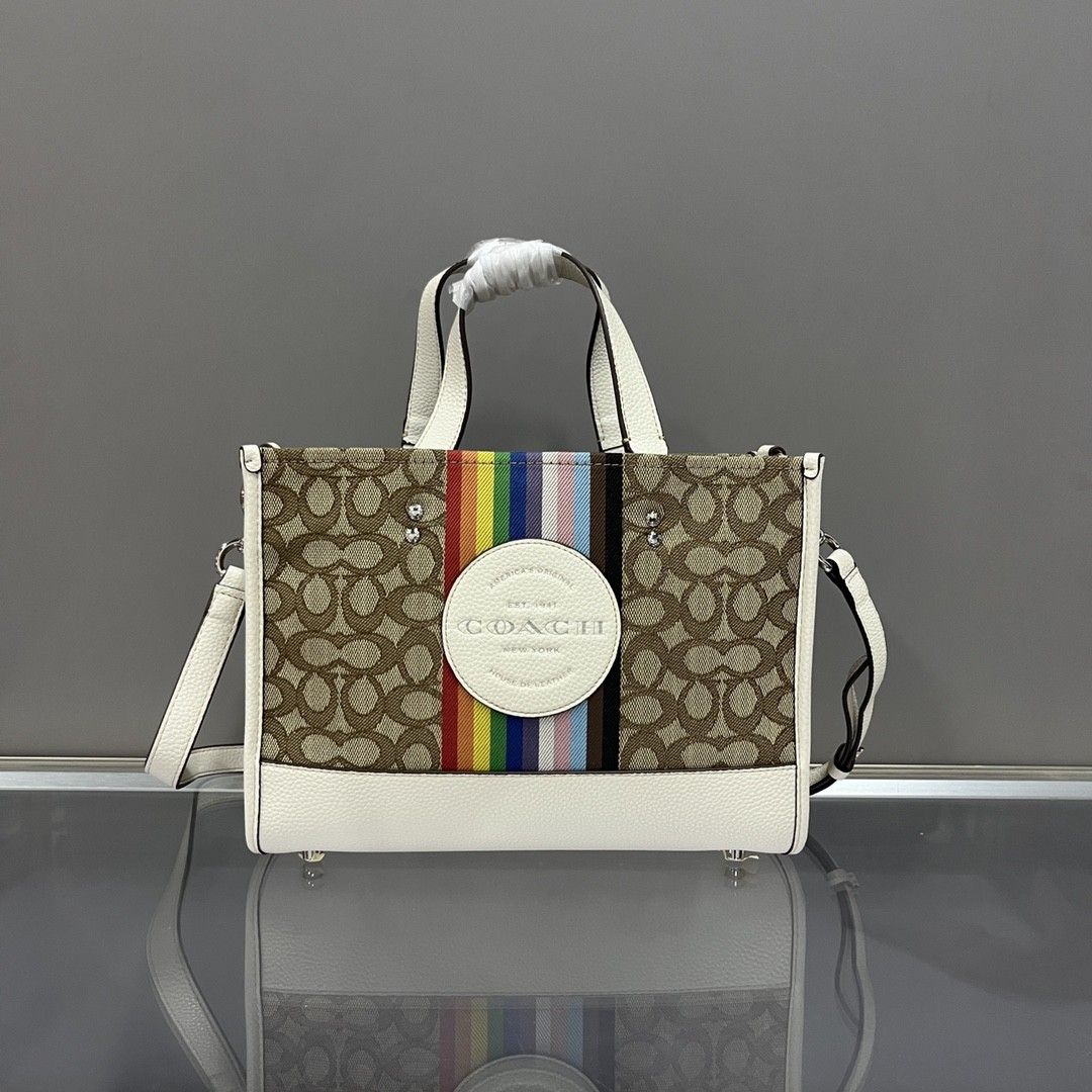 Coach Dempsey field tote 22/ 30, Women's Fashion, Bags & Wallets, Tote ...