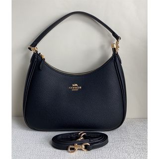 (Category: ) located in . Submitted by yhn_boutique (Listing ID 1236062617, Image 1). Description: .
