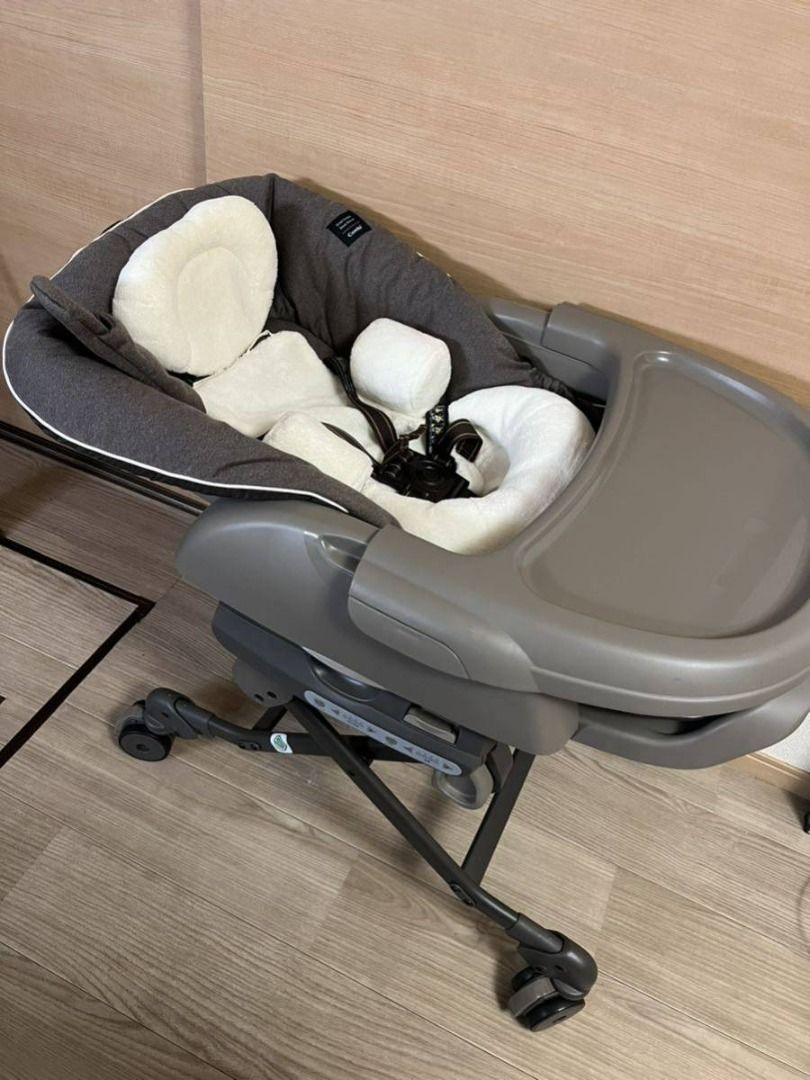 combi Nemurira AT BEDi Baby rack Electric high chair Auto swing ...
