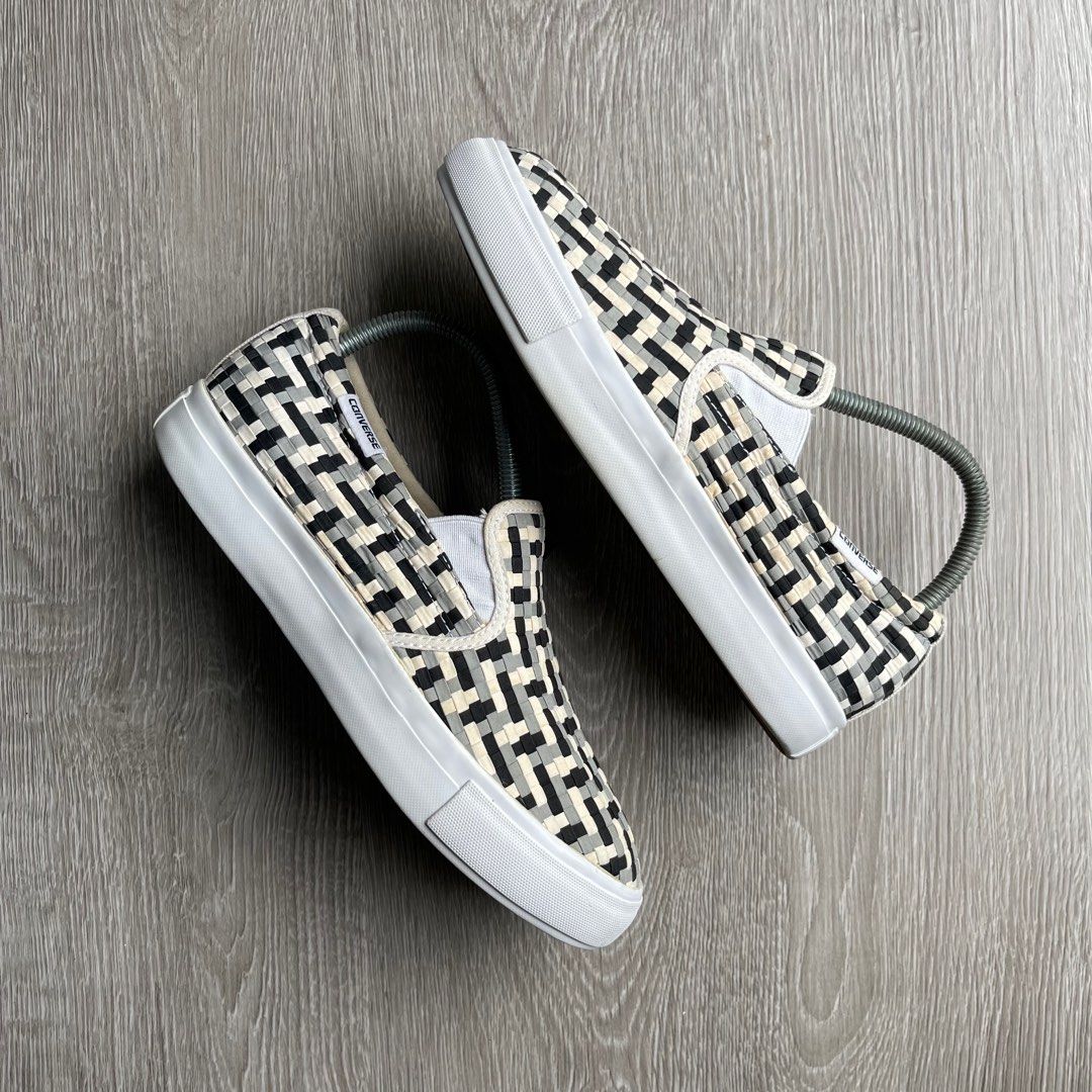 Converse slip sale on 6.5