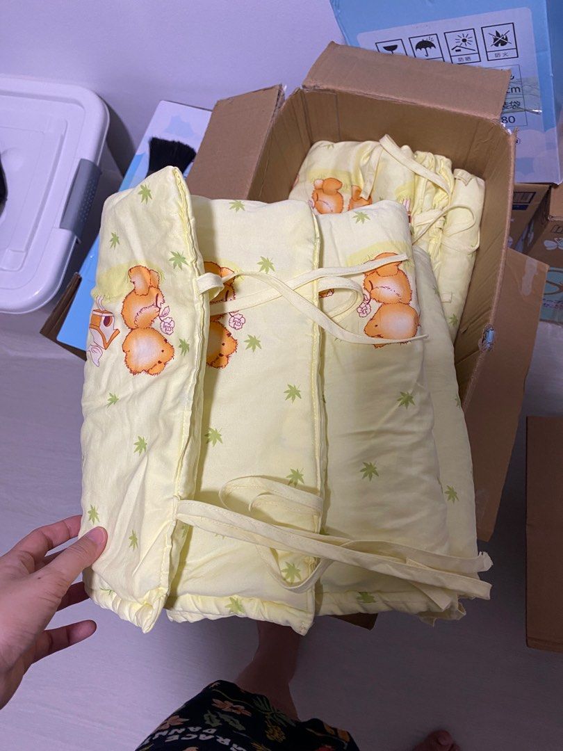 Cot bumper guard, Babies & Kids, Baby Nursery & Kids Furniture, Bed