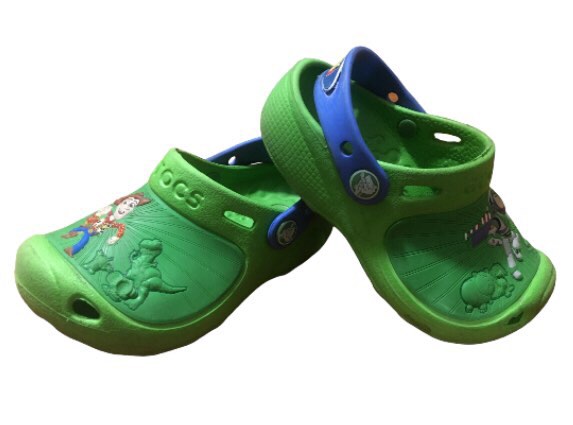 Crocs x Toy story slipper [authentic] on Carousell