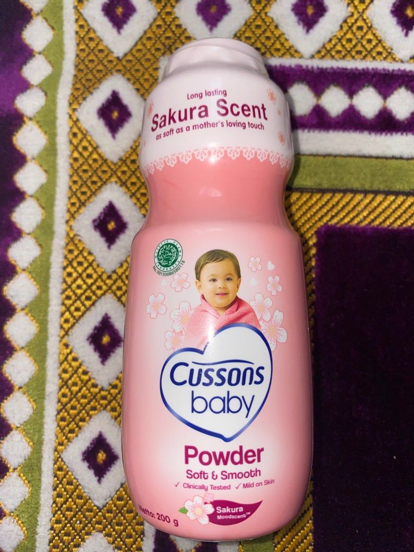 Cussons baby powder soft&smooth 200gr on Carousell