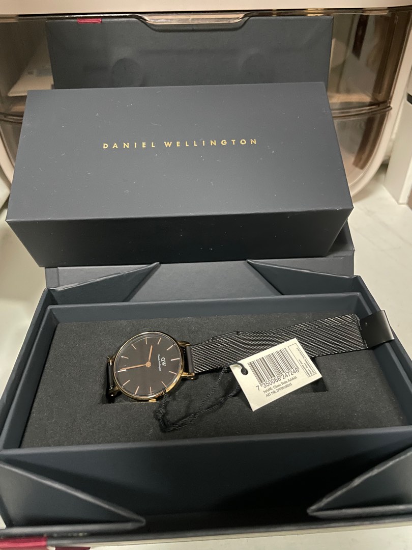 Daniel wellington classic best sale petite 28mm ashfield