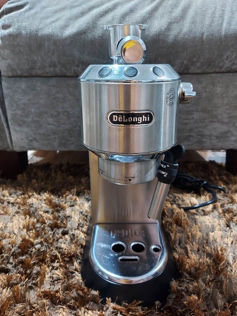 Delonghi Dedica Espresso Machine, TV & Home Appliances, Kitchen