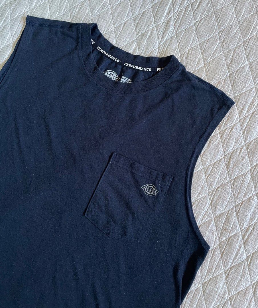 dickies sleeveless pocket tee