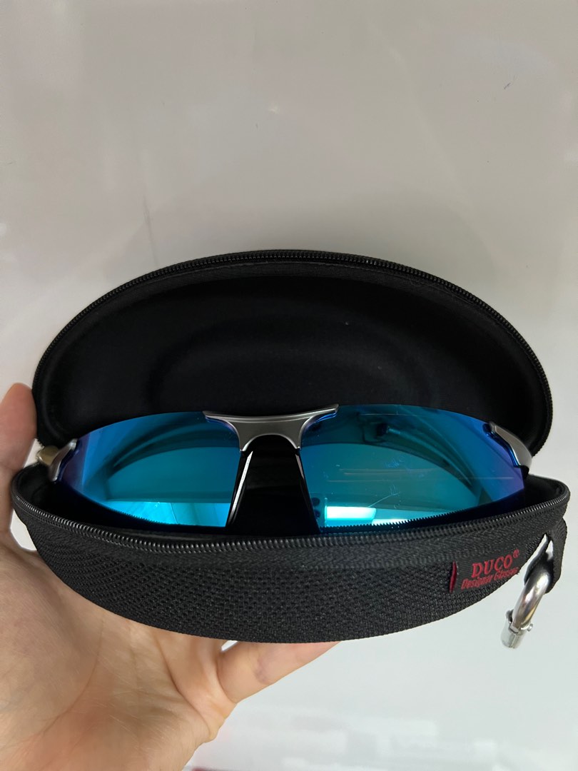 Duco Men's Luxury Carbon Fiber Temple Polarized Sunglasses