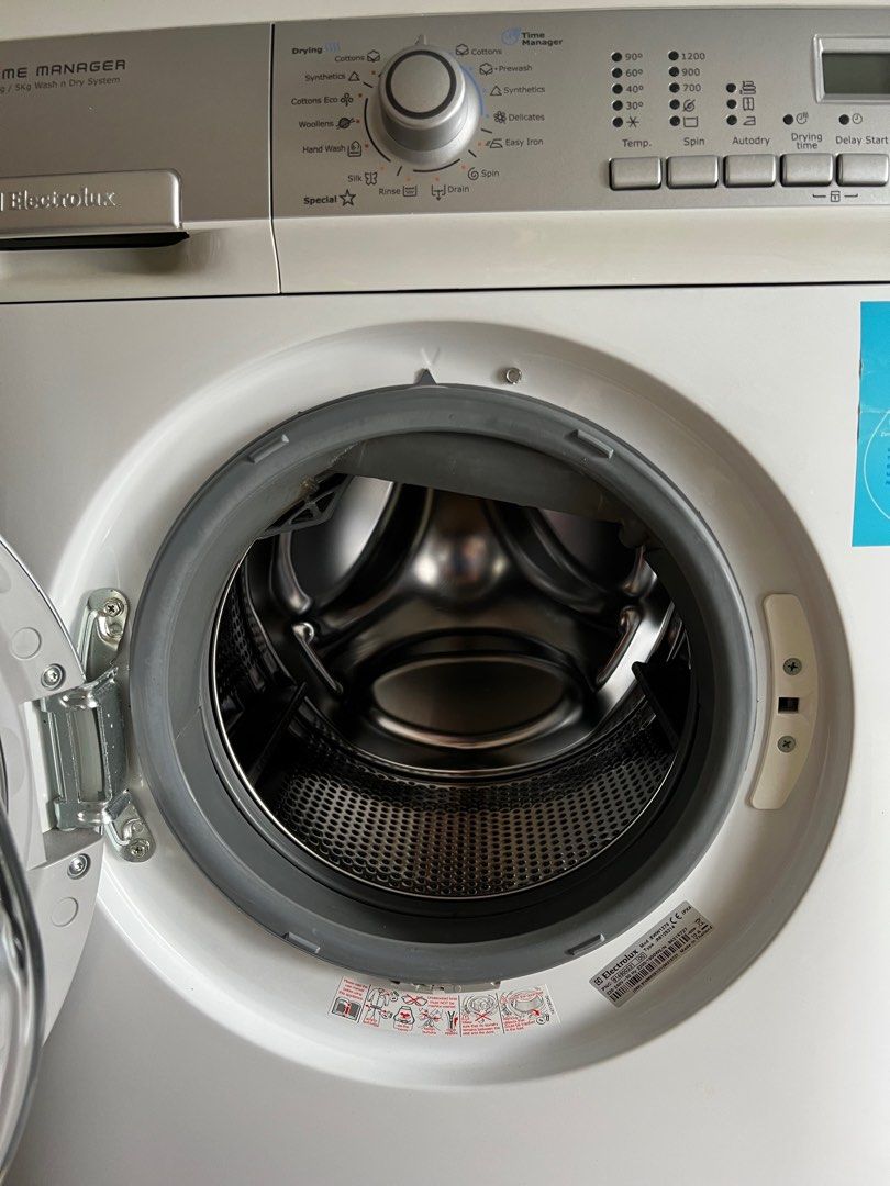 Electrolux washing machine, TV & Home Appliances, Washing Machines and