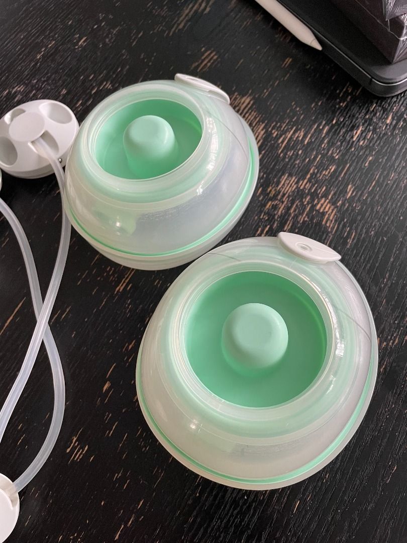 Elvie Stride Handsfree pumps Hospital Grade Breast Pump (Double pump