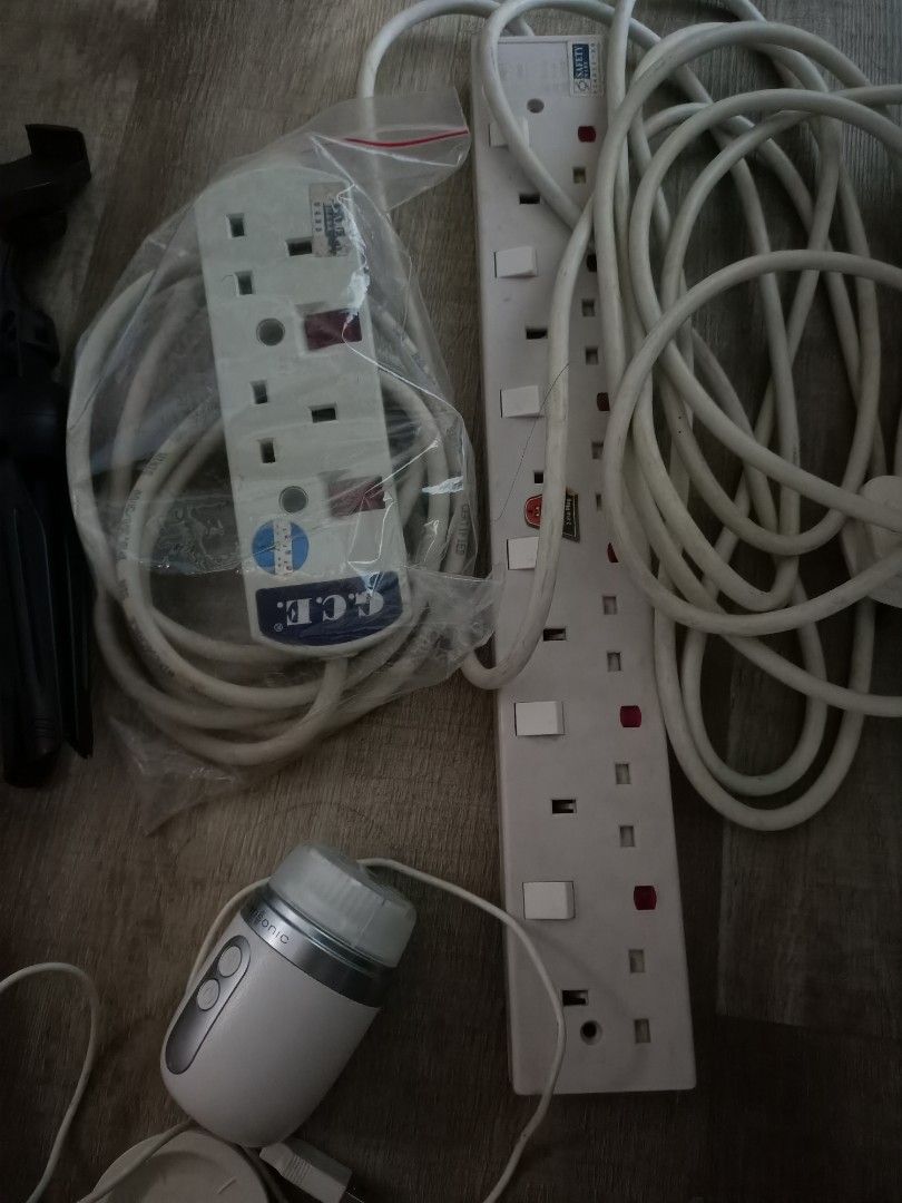 clarisonic , Wifi extender, voice recorder, TV & Home Appliances
