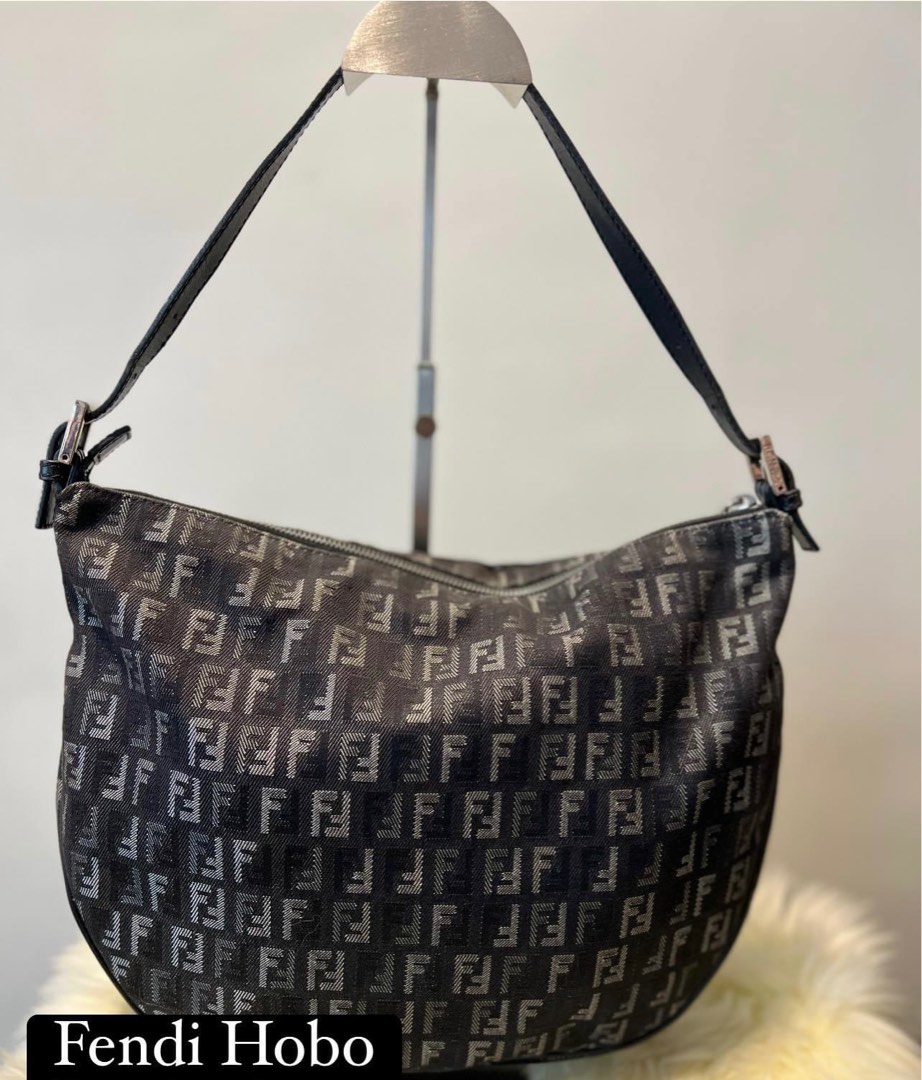 Fendi black hobo bag clearance