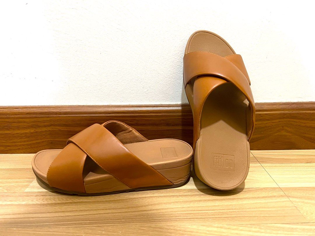 Fitflop cheap lulu cross
