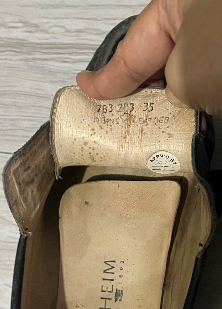 Florsheim Boys School Shoes (Category: Babies & Kids Fashion) located in Malolos. Submitted by luved_by (Listing ID 1236039434, Image 3). Description: Authentic Genuine Leather Last price posted.
