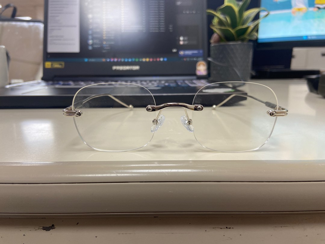 Frameless Reading Eyeglass, Women's Fashion, Watches & Accessories