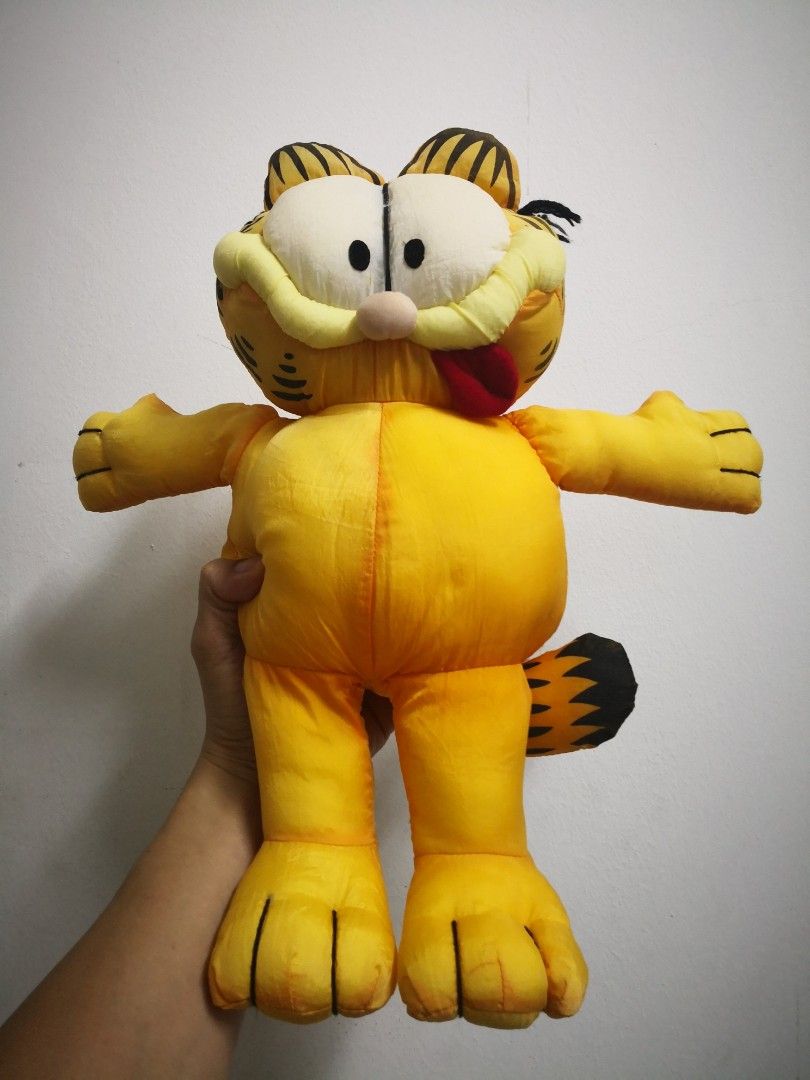 Garfield stuffed animal 1978 sales