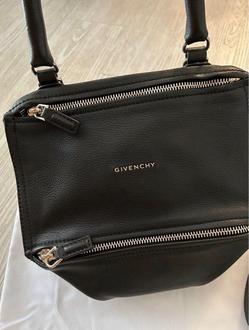 Givenchy pandora small leather shoulder bag sales