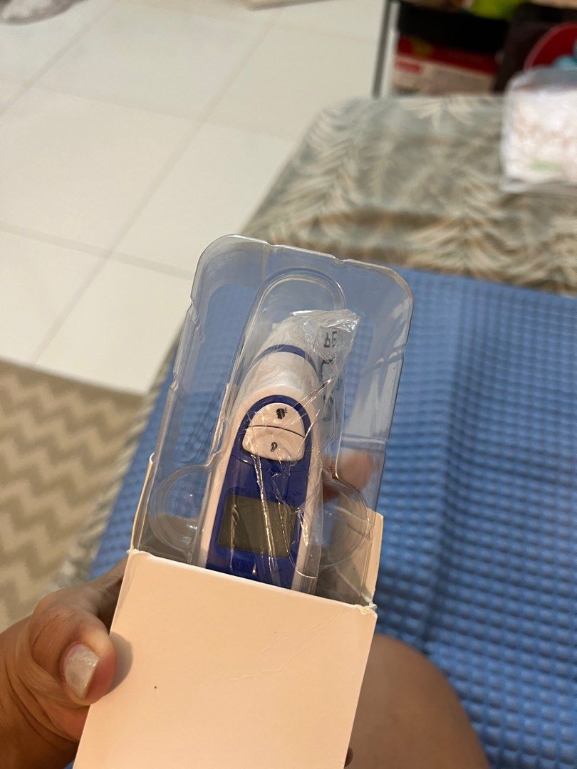 Guardian ear and forehead infrared thermometer, Health & Nutrition, Thermometers on Carousell