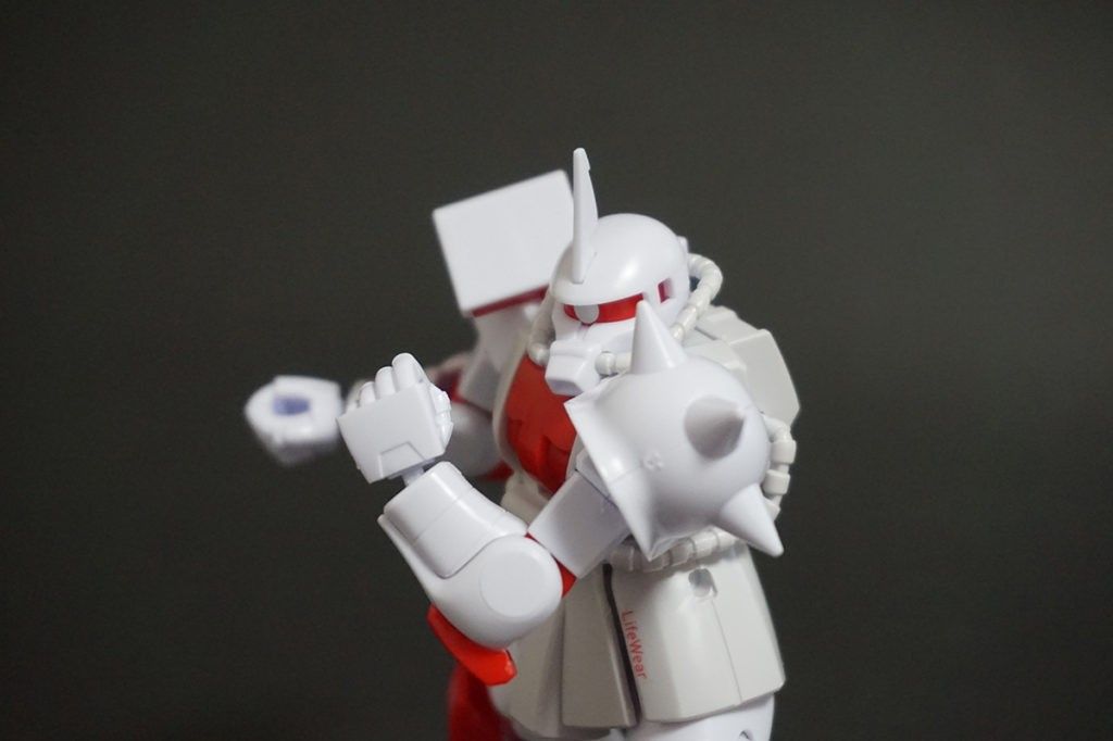 Gundam X Uniqlo collection Model kit Gunpla ms06s Zaku II Uniqlo color