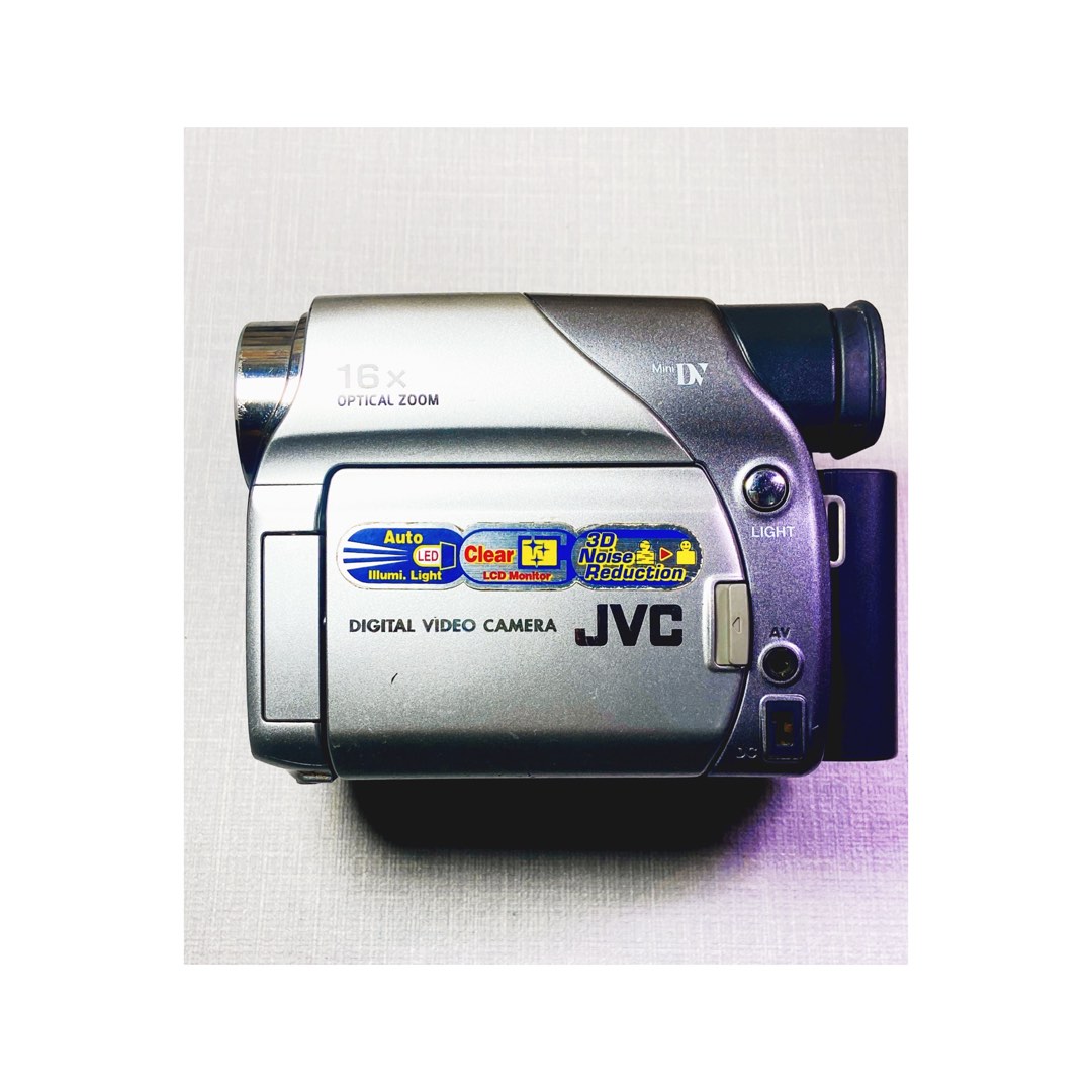 Handycam JVC 16mp, Fotografi di Carousell