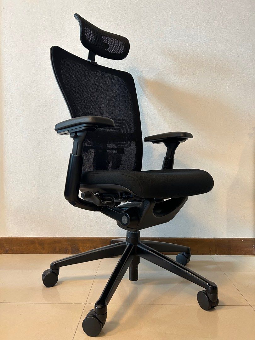Haworth Zody Fully Loaded with Headrest, Furniture & Home Living, Furniture, Chairs on Carousell