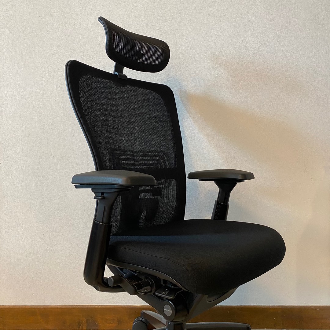 Haworth Zody Fully Loaded with Headrest, Furniture & Home Living