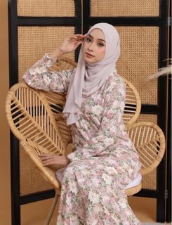 (Category: ) located in . Submitted by cikdeeda21 (Listing ID 1104752053, Image 1). Description: .