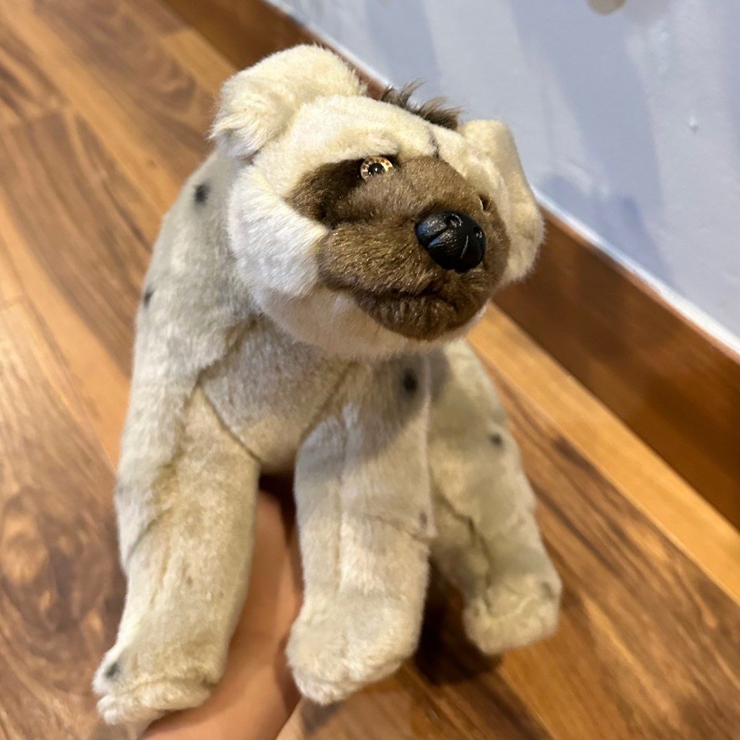 National geographic hyena plush hotsell