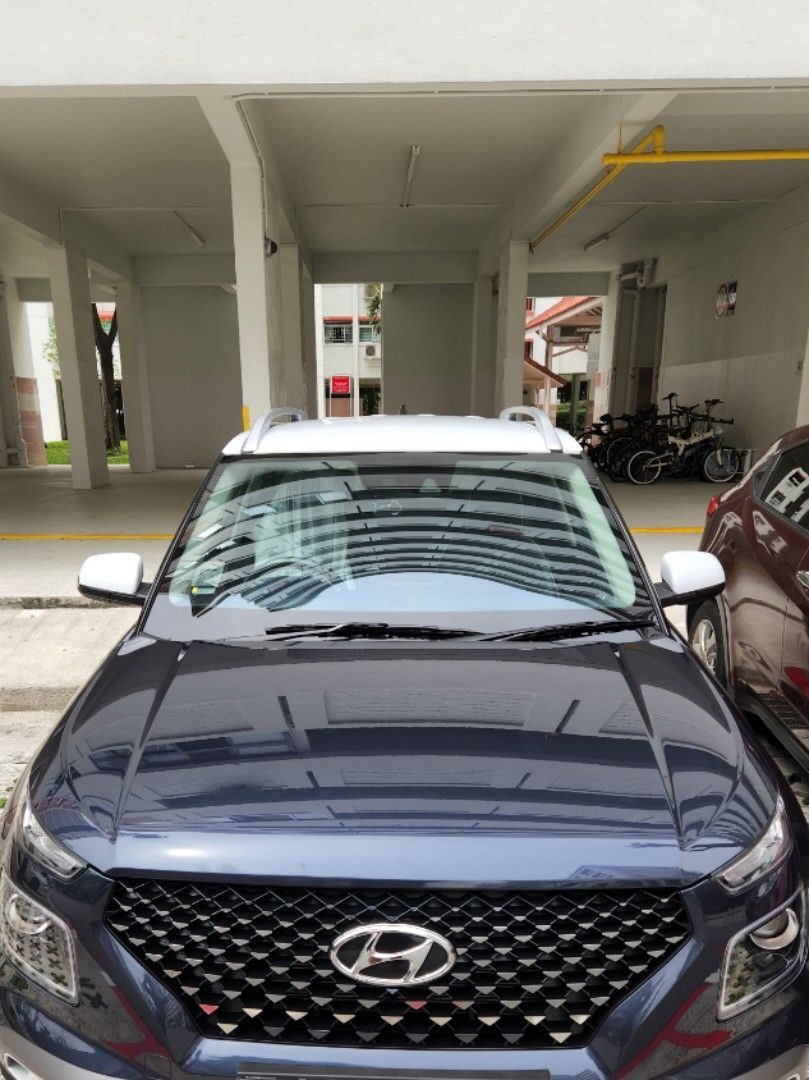 Hyundai Venue 1.6 GLS 'S' (A) (Category: Used Cars) located in Singapore. Submitted by teeteeteegeegee (Listing ID 1235967914, Image 1). Description: Off Peak Car (red car plate) Almost good as new. Price fixed.