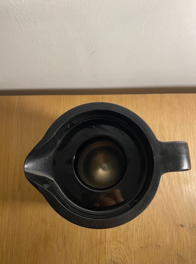 UNDERLÄTTA Vacuum flask, black - IKEA
