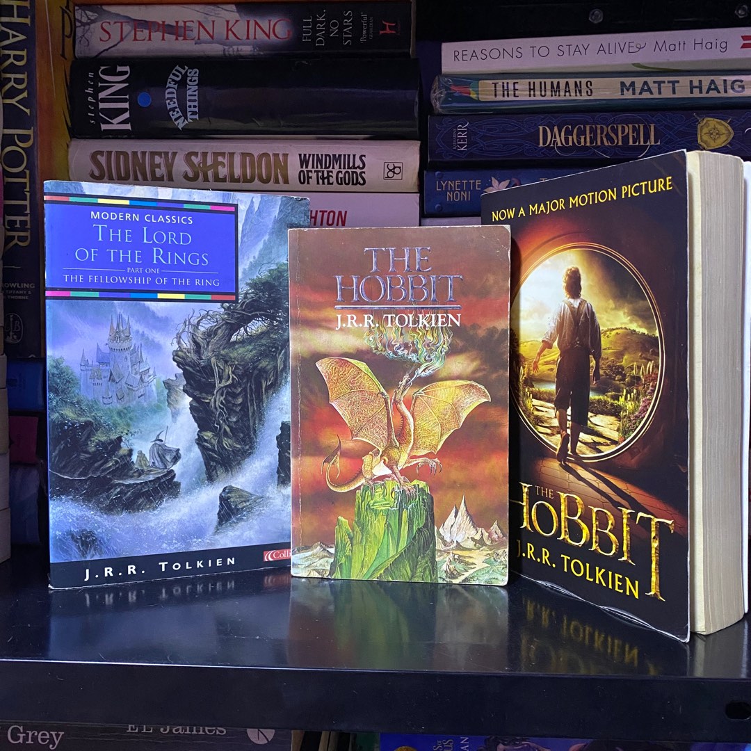 J.R.R. Tolkien Books (Lord of the Rings The Hobbit) on Carousell