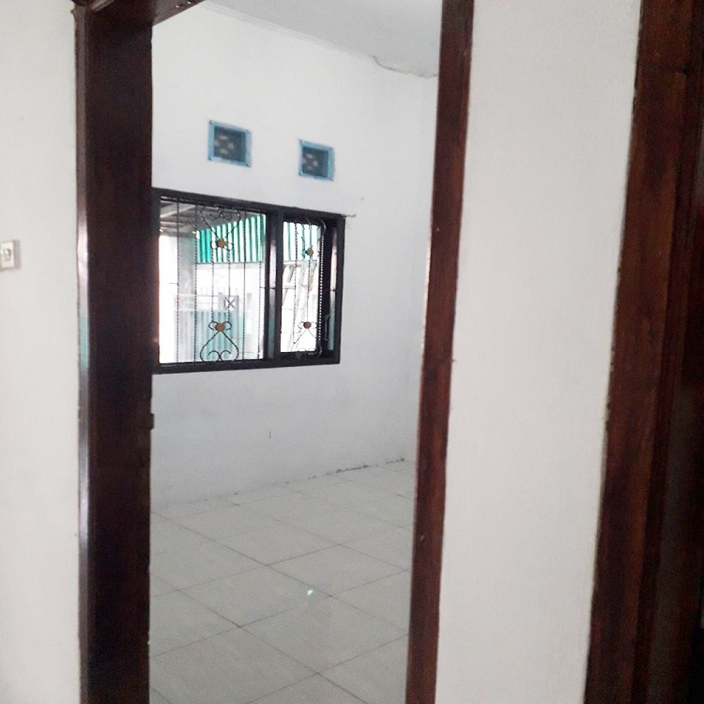 jual_rumah_2_lantai_dekat_rs_p_1686033433_7311d642_progressive