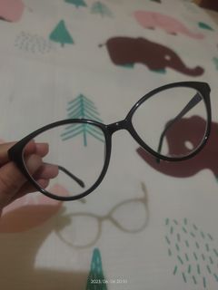 (Kategori: ) berada di . Dikirim oleh geepee_stuff (ID iklan 1236012115, Gambar 1). Deskripsi: .