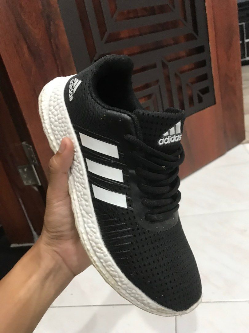 Kasut Sportshoe Adidas black white line Men s Fashion Footwear