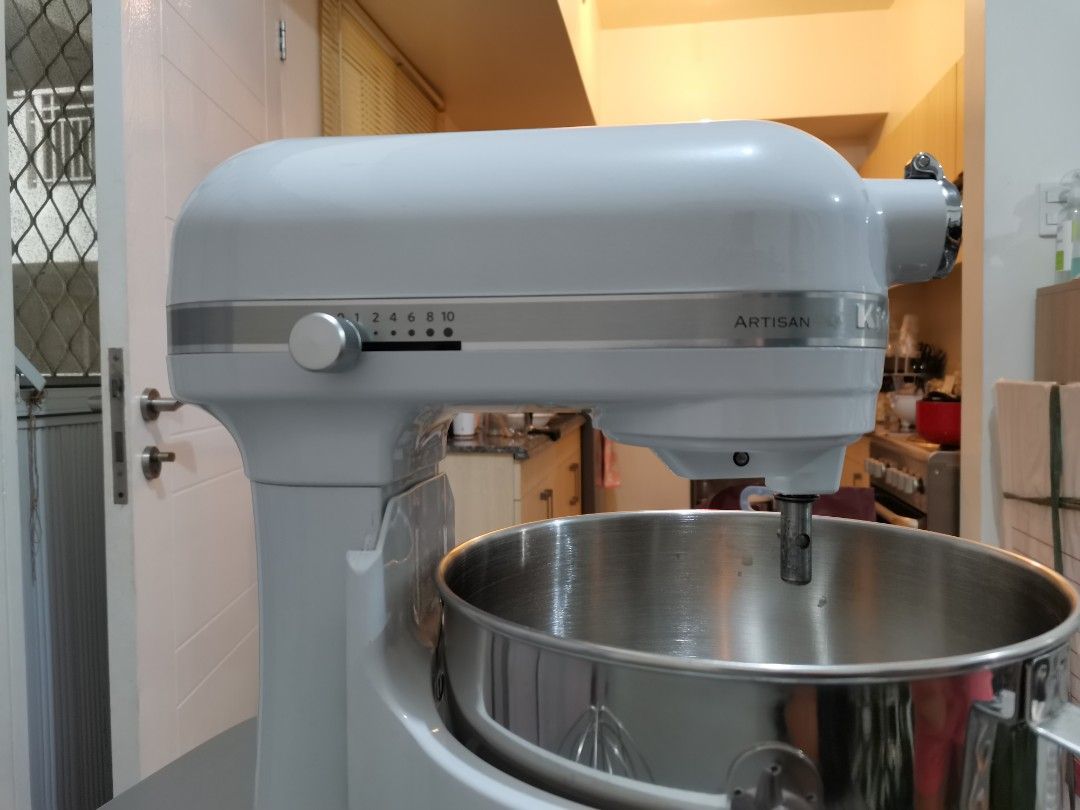 KITCHENAID 6QT (5.7L) ARTISAN STAND MIXER on Carousell