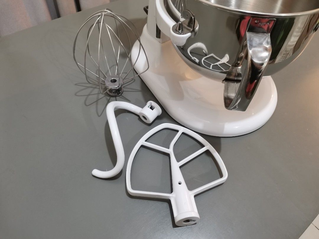 KITCHENAID 6QT (5.7L) ARTISAN STAND MIXER on Carousell