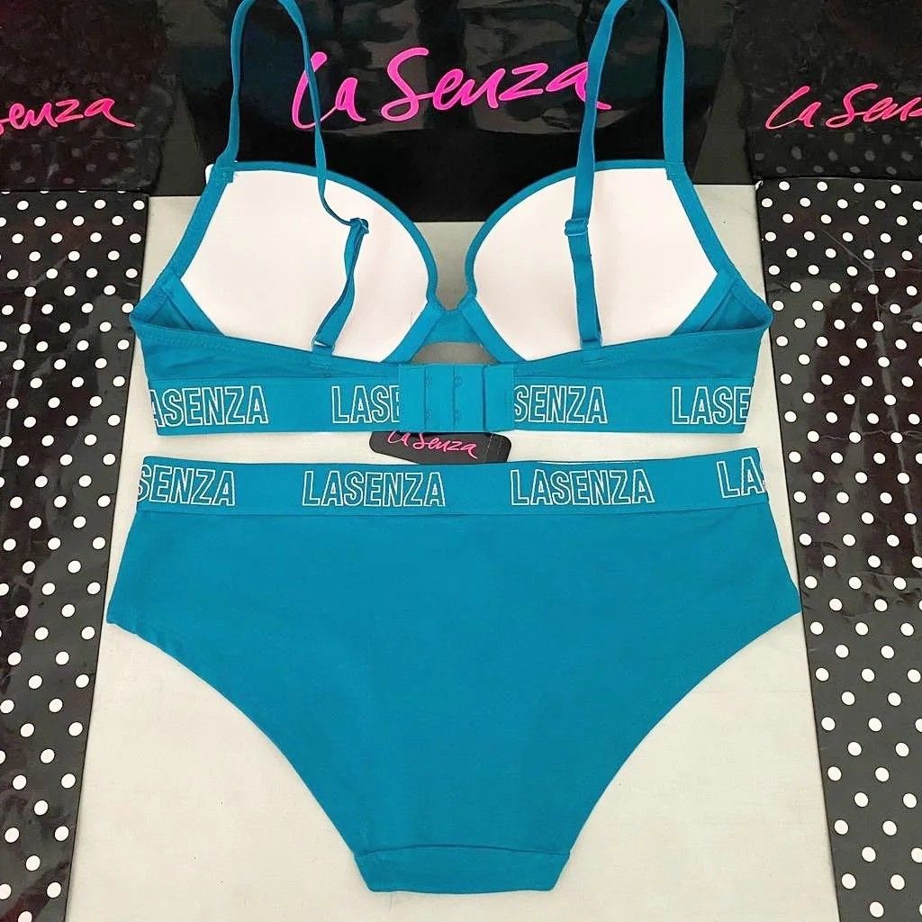 LASENZA ORIGINAL BRA SET on Carousell