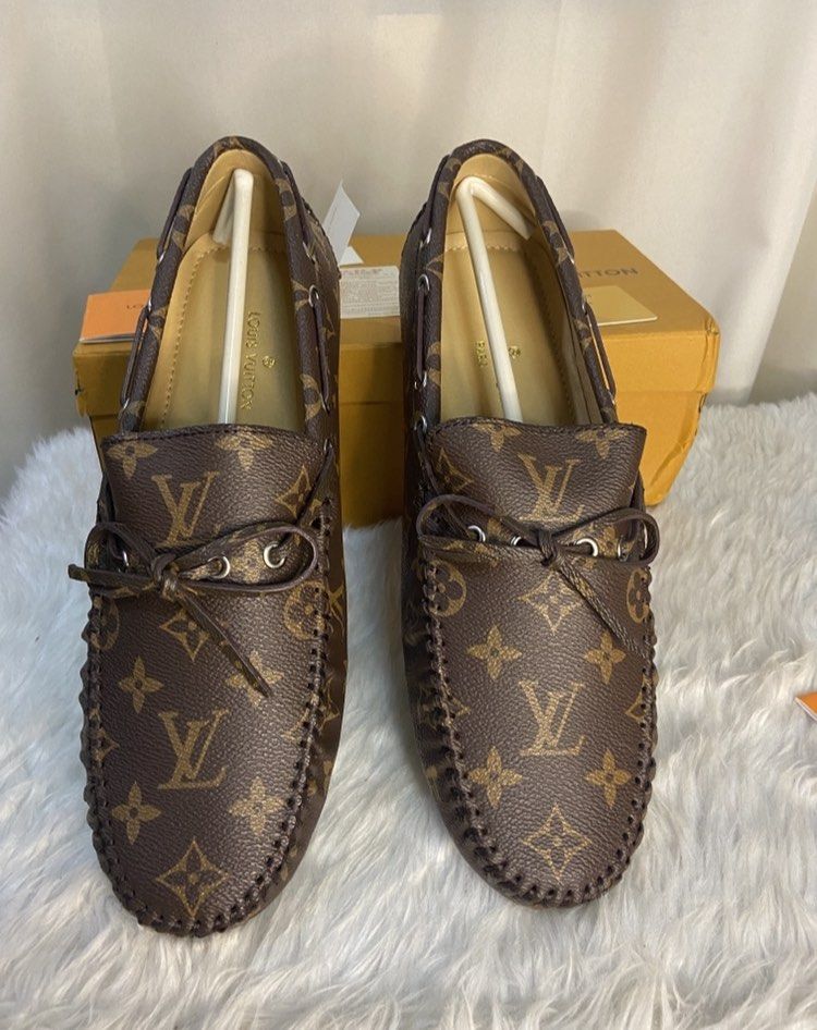 Super sale Louis Vuitton driving shoes moccasins arizona brown monogram  SALE size 10, Men's Fashion, Footwear, Dress Shoes on Carousell