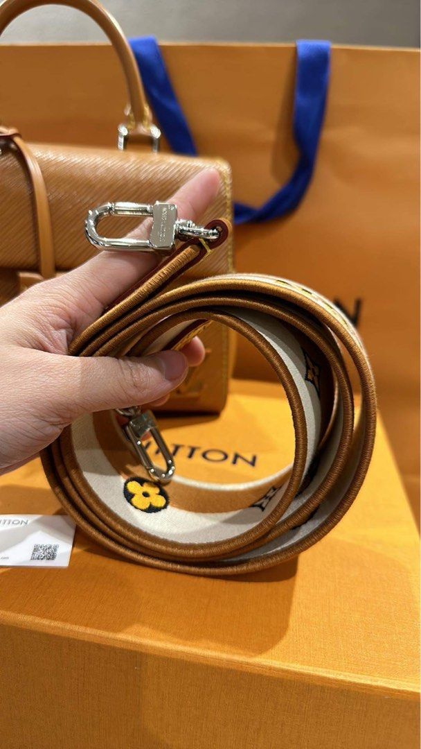 LOUIS VUITTON Cluny Mini, Luxury, Bags & Wallets on Carousell