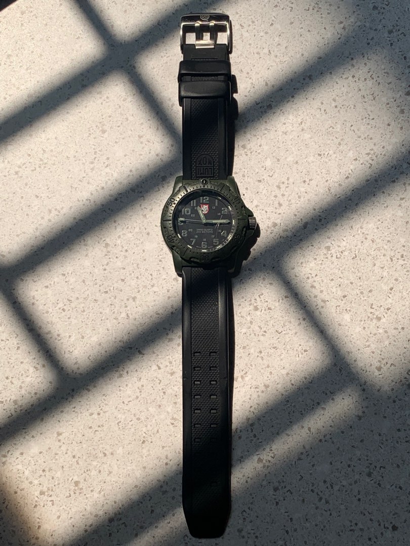 Luminox 8800 Series Original Dapat 2 Strap on Carousell