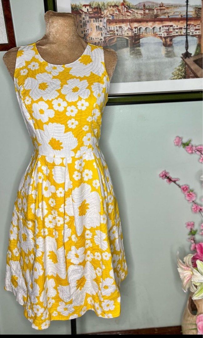Carmen marc valvo dress hotsell