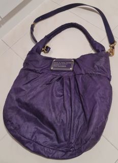 500+ affordable marc jacobs pillow bag For Sale, Bags & Wallets