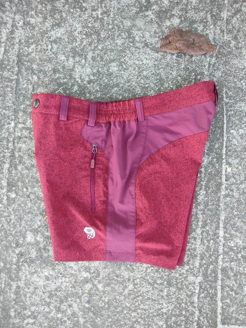 Trek short Mountain Hardwear for women on Carousell