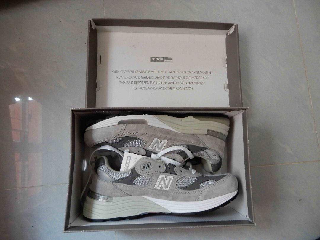 New Balance NB 992 M992 M992GR US10 EU44 Carousell