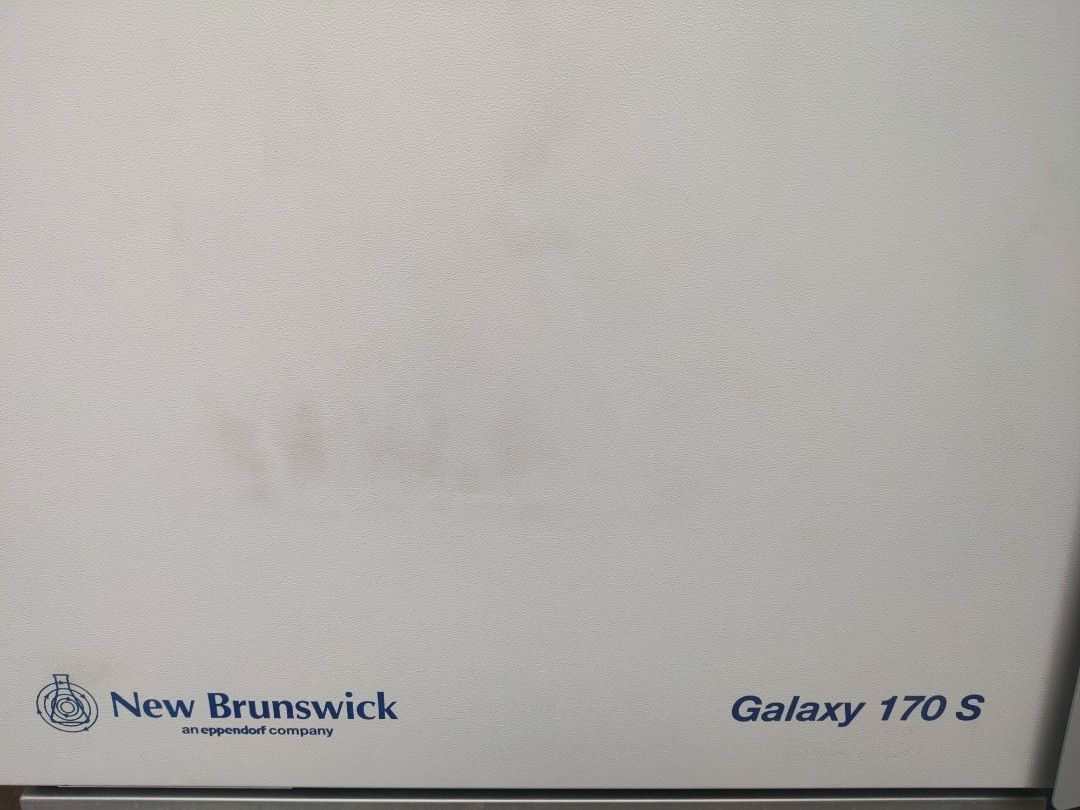 New Brunswick Galaxy 170S CO2 Incubator for sale 450 each, Health