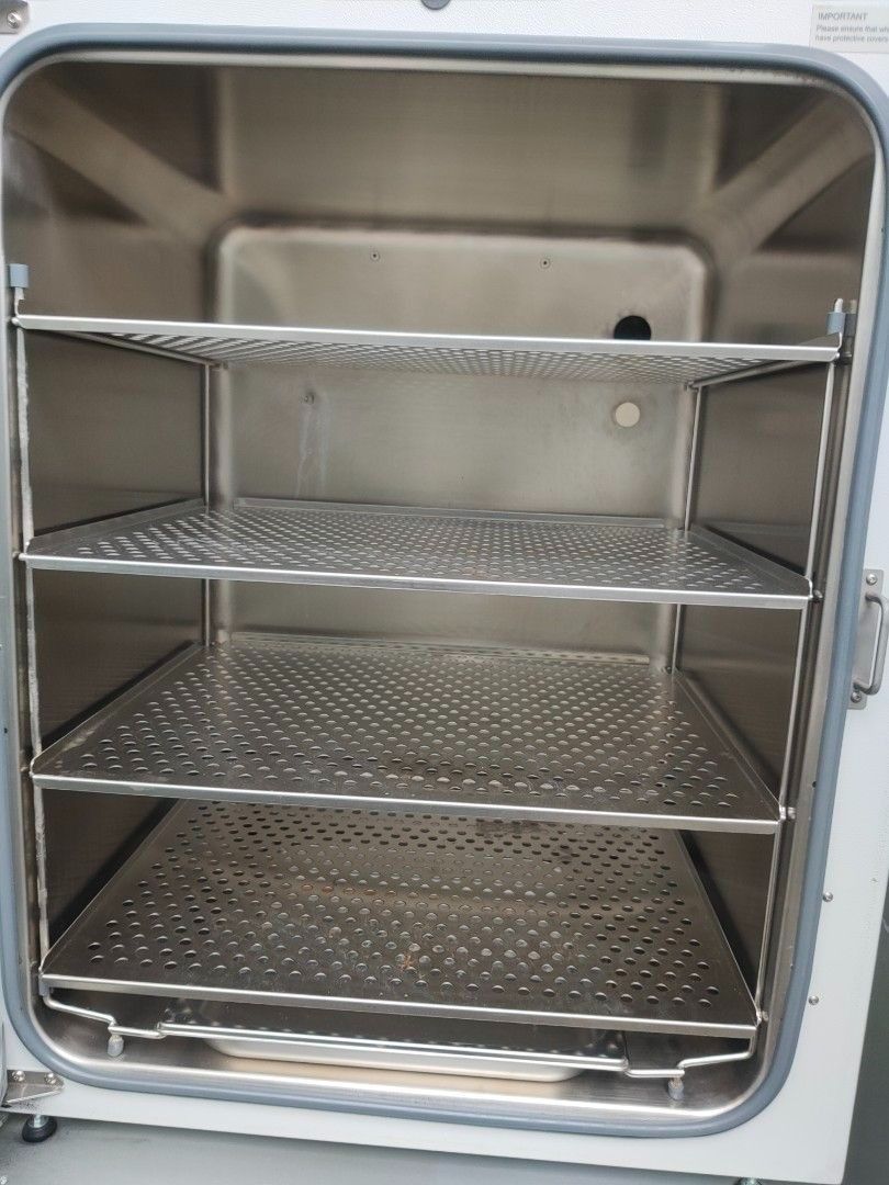 New Brunswick Galaxy 170S CO2 Incubator for sale 450 each, Health