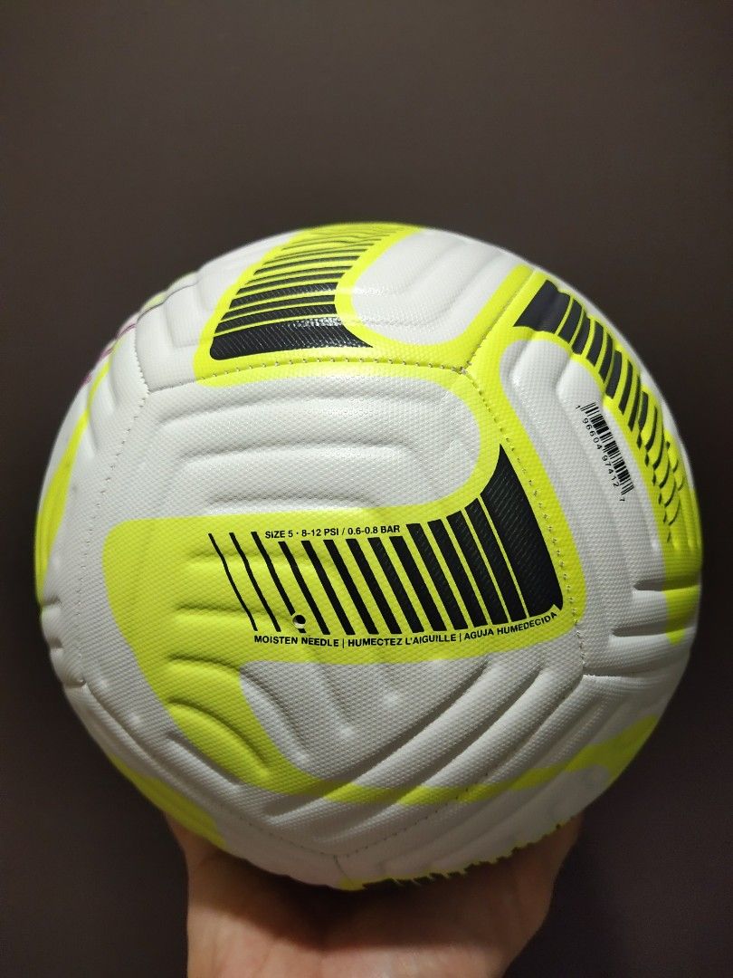NIKE ACADEMY TRAINING BALL Sports Equipment Sports Games